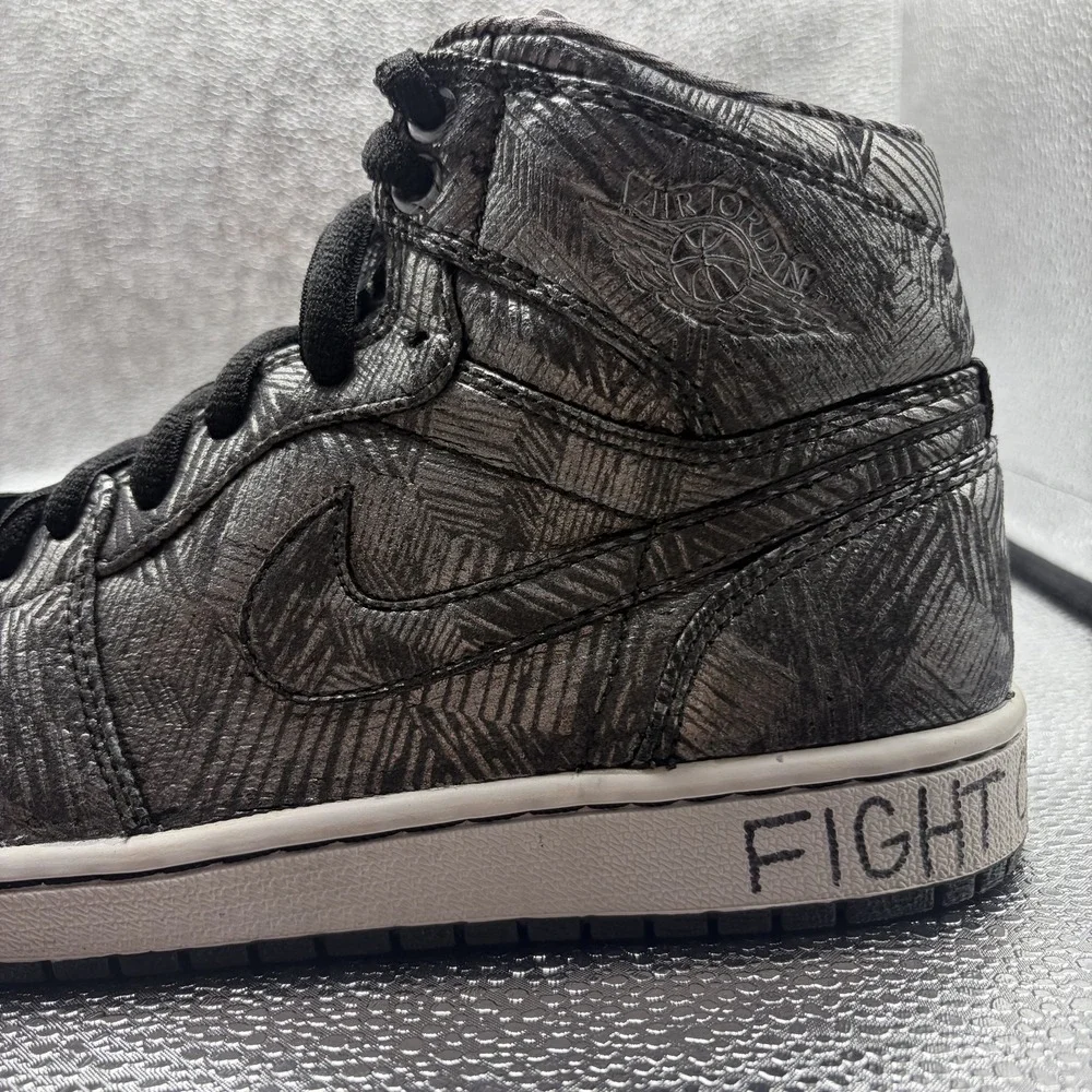Size 8.5 Air Jordan 1 Retro High BHM Black/White Mens Sneaker 579591-010